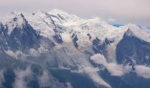 Mont Blanc Protection Zone: a step forward to regulate the number of visitors to the summit and protect these sensitive ecosystems